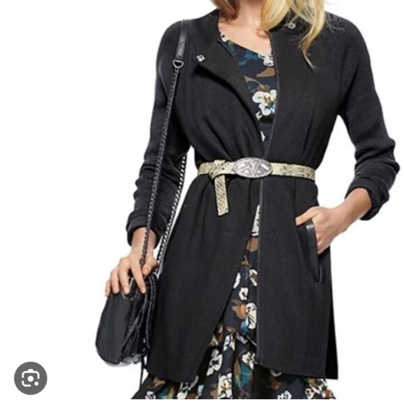 CAbi 3351 Black Tailor Ponte Knit Soft Shell Zipper Coat Jacket Size Medium - Picture 3 of 11